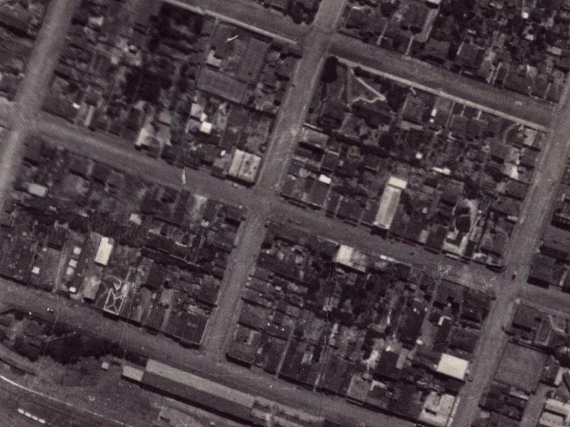 35-43 London Street from the air, 1925-1929