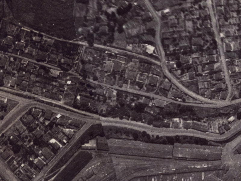 16 Cunningham Terrace from the air, 1925-1929