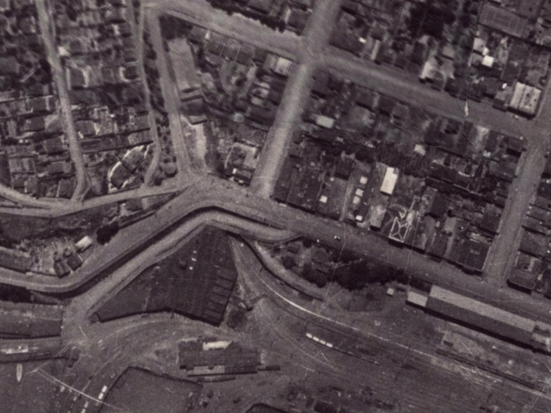 58-60 Norwich Quay from the air, 1925-1929