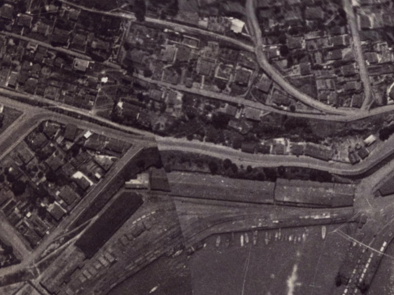 3 Simeon Quay from the air, 1925-1929