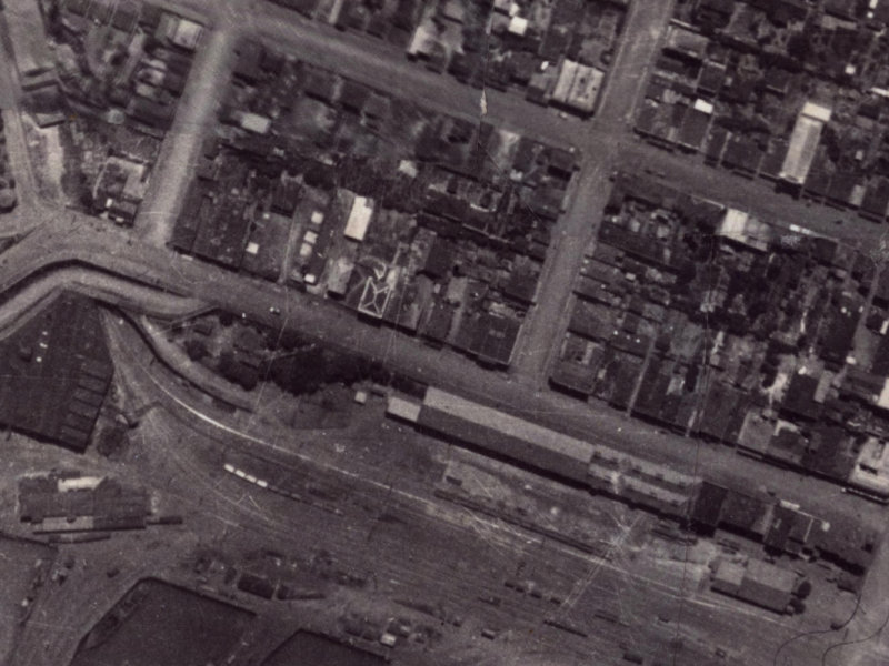 42 Norwich Quay from the air, 1925-1929