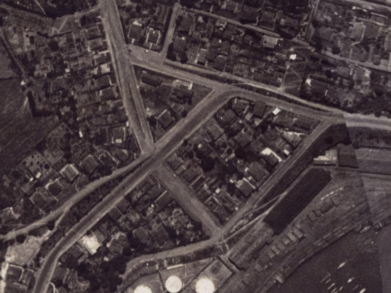 7A Brittan Terrace from the air, 1925-1929