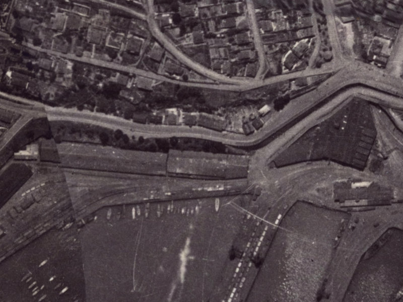 6–8 Simeon Quay from the air, 1925-1929