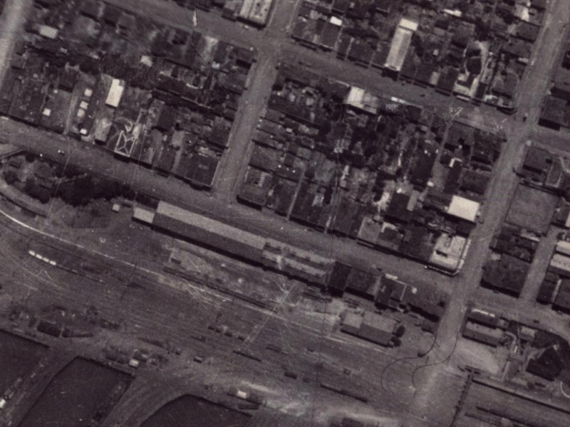 28 Norwich Quay from the air, 1925-1929