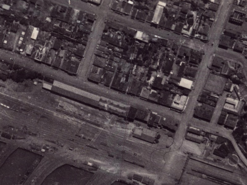 24 Norwich Quay from the air, 1925-1929
