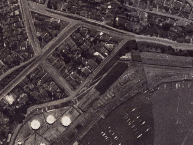 14 Godley Quay from the air, 1925-1929