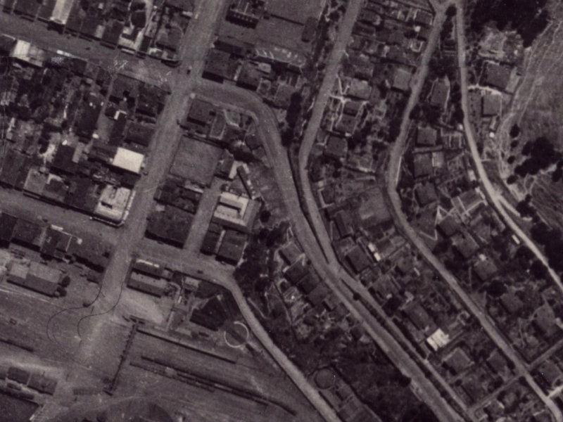 7-11 Sumner Road from the air, 1925-1929
