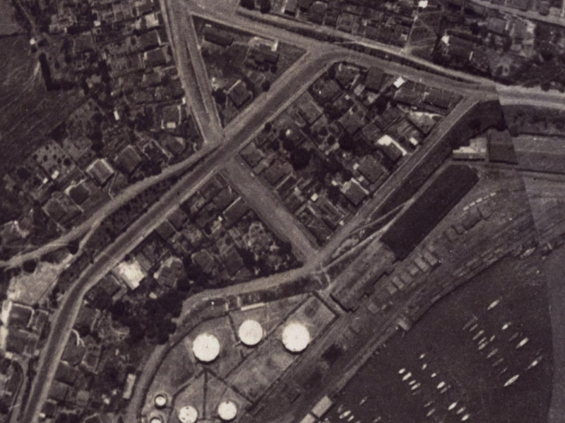 3-7 Voelas Road from the air, 1925-1929
