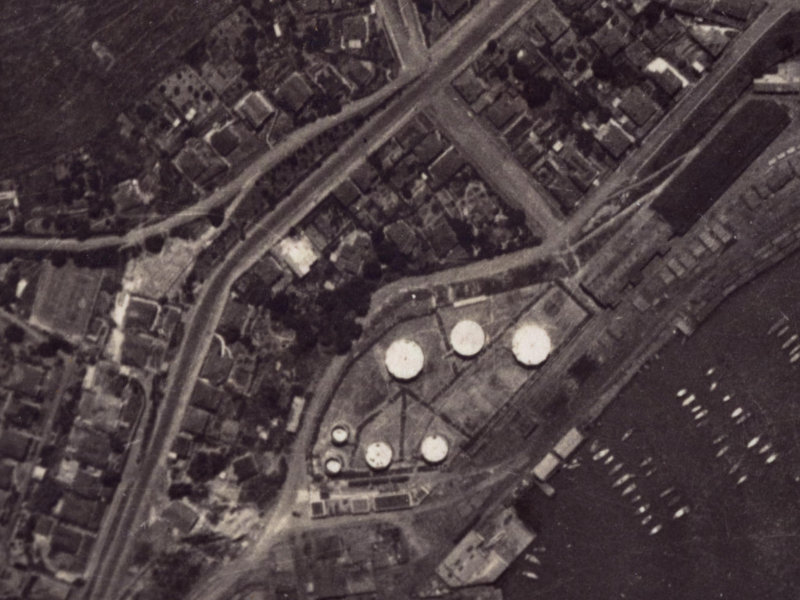 26 Godley Quay from the air, 1925-1929