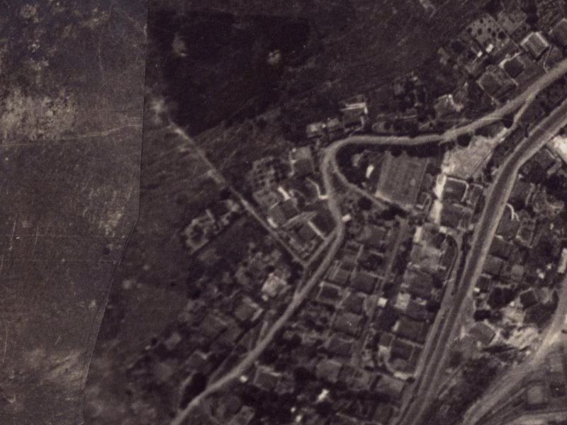 3 Pages Road from the air, 1925-1929