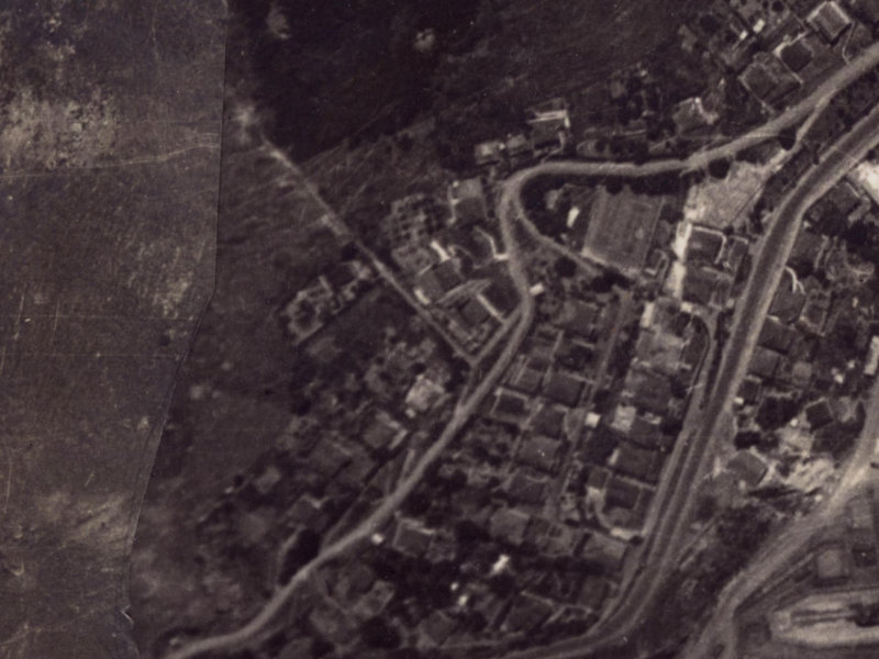 2 Pages Road from the air, 1925-1929