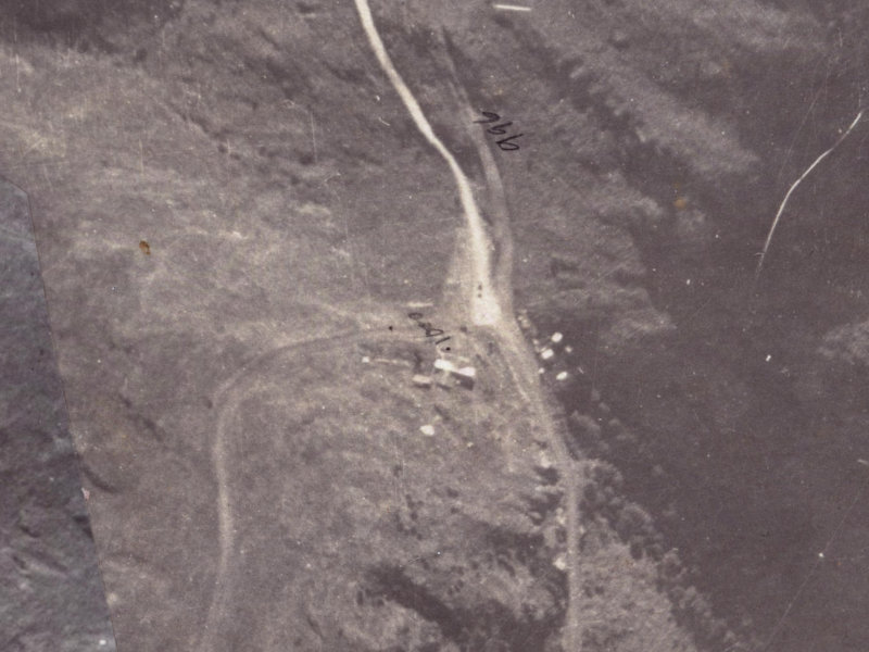 1813–1843 Summit Road from the air, 1925-1929