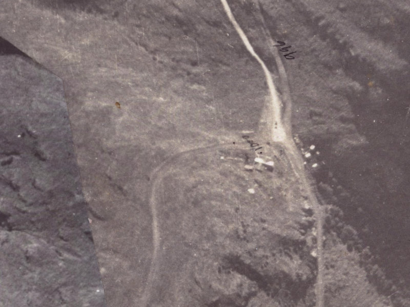 1813–1843 Summit Road from the air, 1925-1929