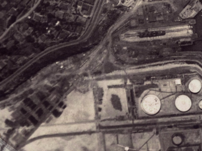 24 Cyrus Williams Quay from the air, 1925-1929