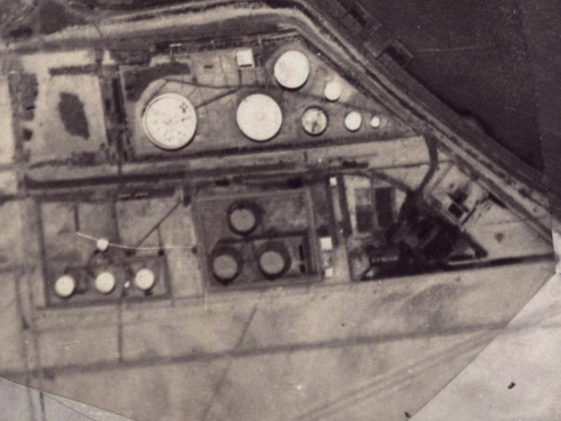 4 George Seymour Quay from the air, 1925-1929