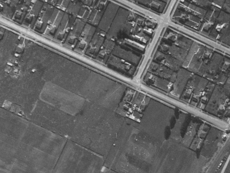 32 Donegal Street from the air, 1940-1944