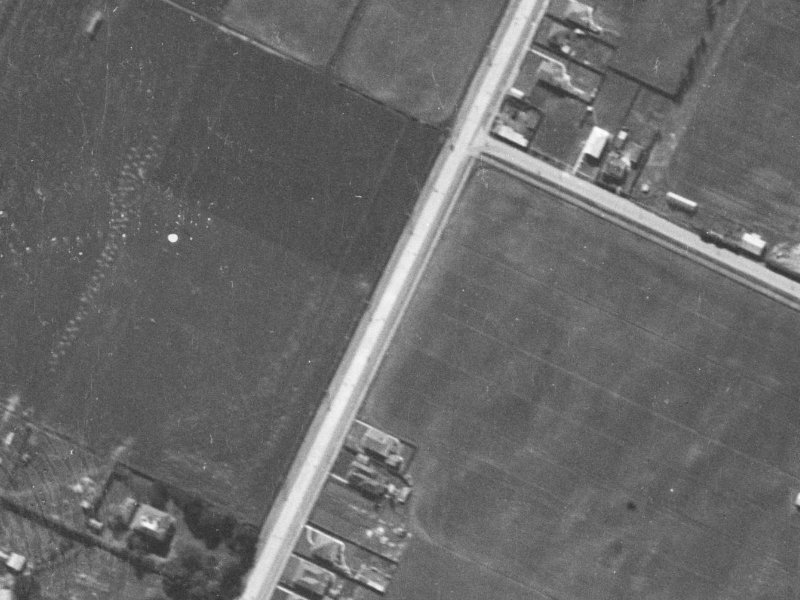 750 Main N Road from the air, 1940-1944