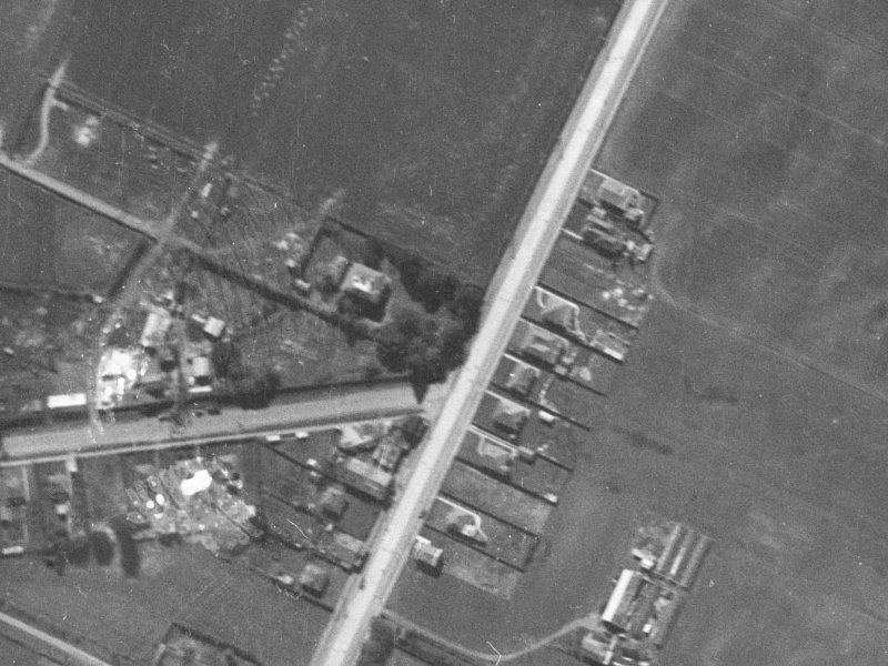 4F Main North Road from the air, 1940-1944