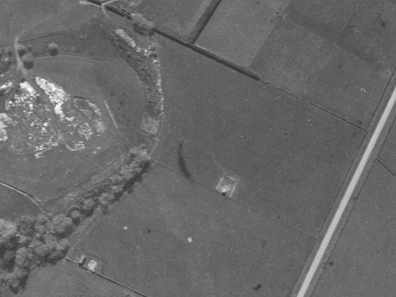 27 Perendale Street from the air, 1940-1944
