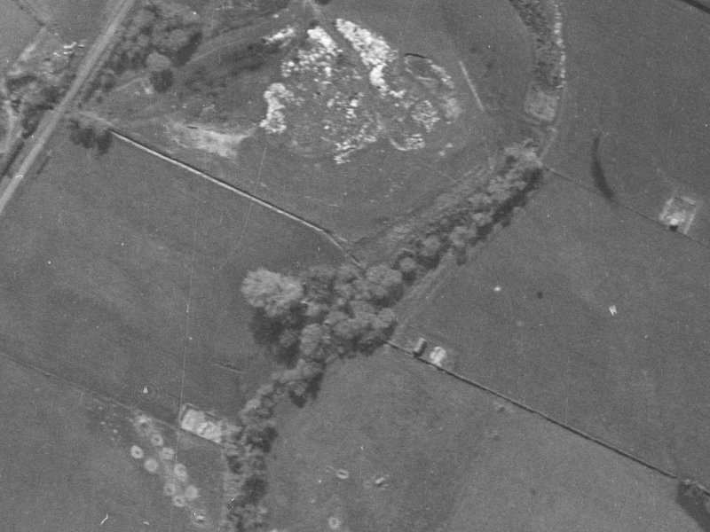 41–43 William Nicholls Drive from the air, 1940-1944