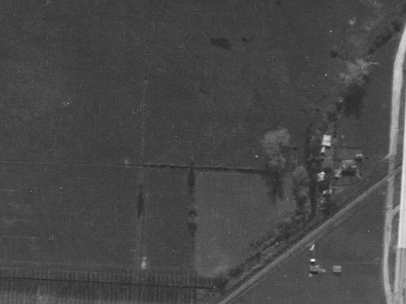 32 Regents Park Drive from the air, 1940-1944