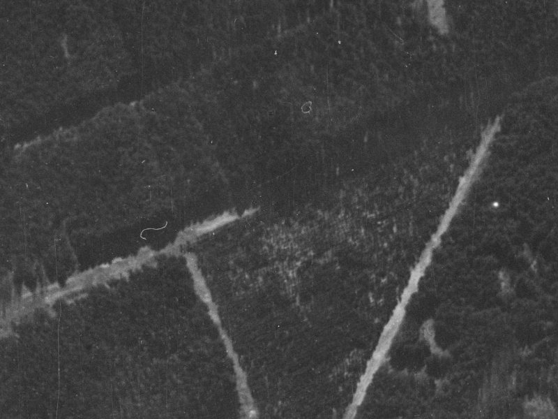 78–90 Rothesay Road from the air, 1940-1944