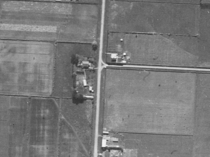 135 Cavendish Road from the air, 1940-1944
