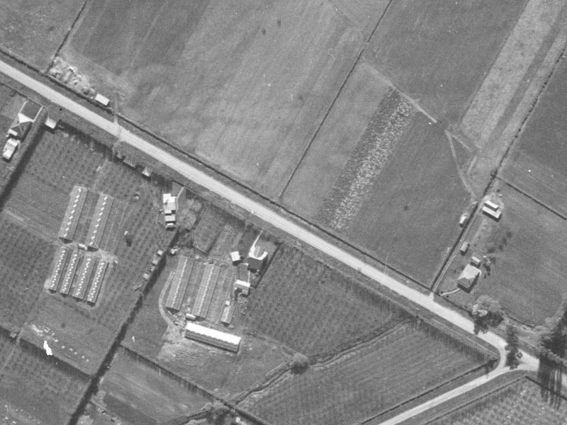 400 Sawyers Arms Road from the air, 1940-1944