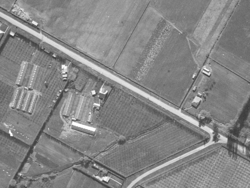 397 Sawyers Arms Road from the air, 1940-1944