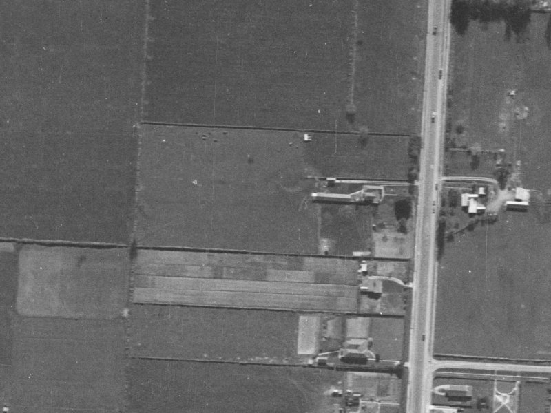8 Woodfield Lane from the air, 1940-1944