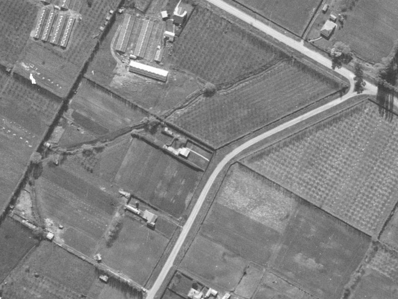 81 Crofton Road from the air, 1940-1944