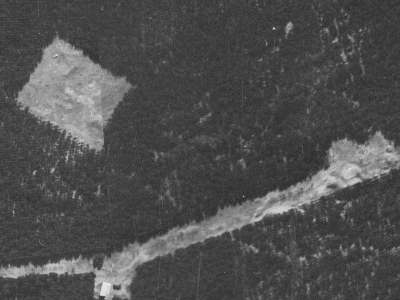 34 Pohutukawa Crescent from the air, 1940-1944
