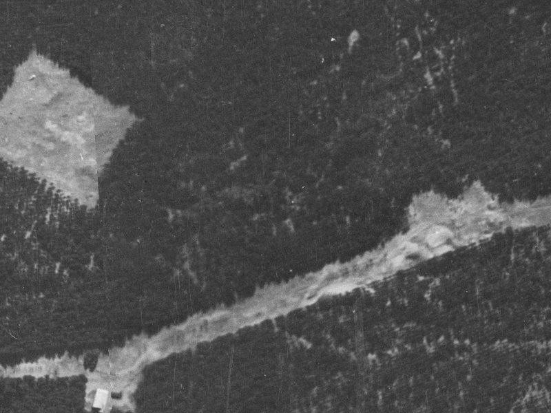 32 Pohutukawa Crescent from the air, 1940-1944