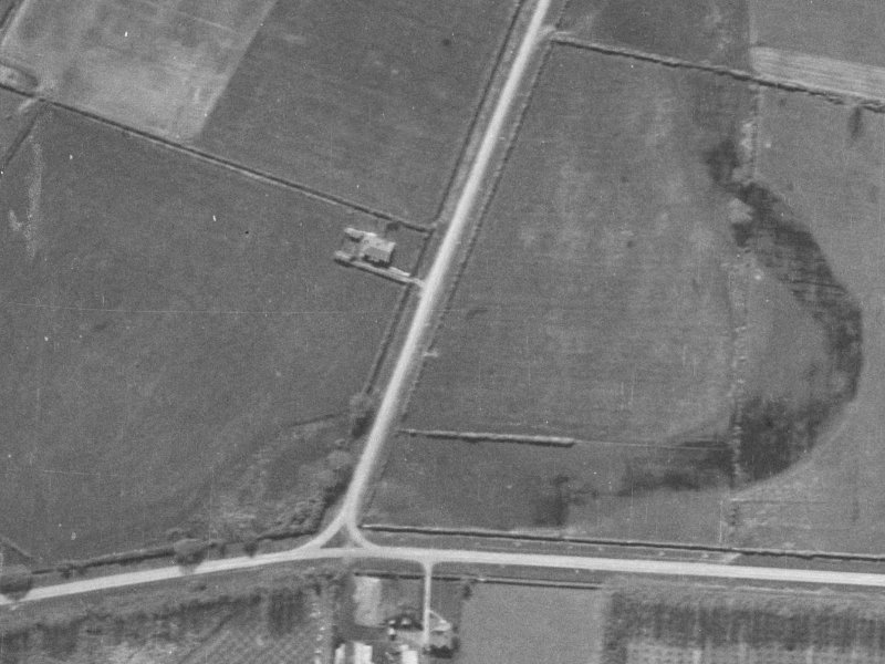 18 Grampian Street from the air, 1940-1944