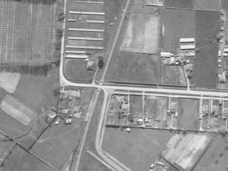 77 Northcote Road from the air, 1940-1944