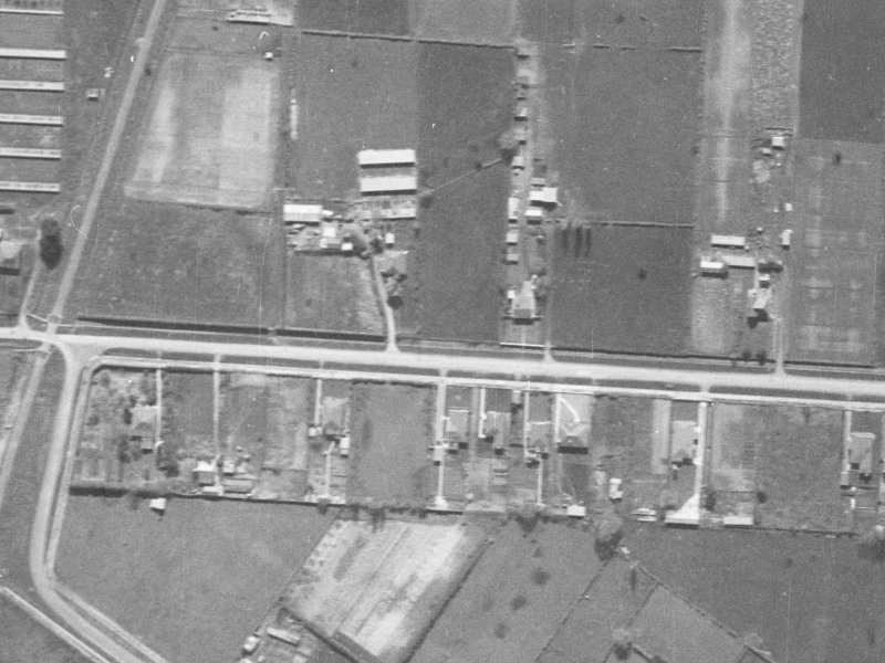 84 Northcote Road from the air, 1940-1944