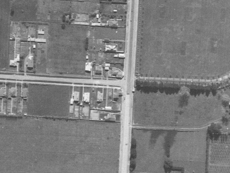 187 Main N Road from the air, 1940-1944