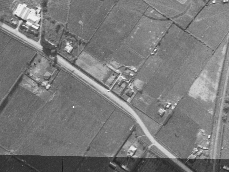 124 Sawyers Arms Road from the air, 1940-1944