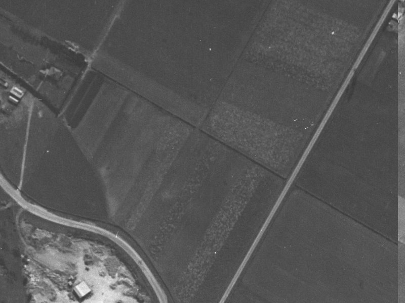 25 Wilton Crescent from the air, 1940-1944