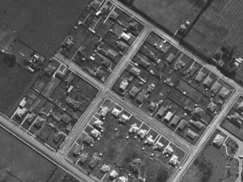 Sails Street from the air, 1940-1944