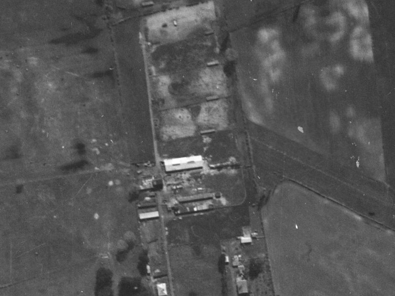 21 Yellowstone Crescent from the air, 1940-1944