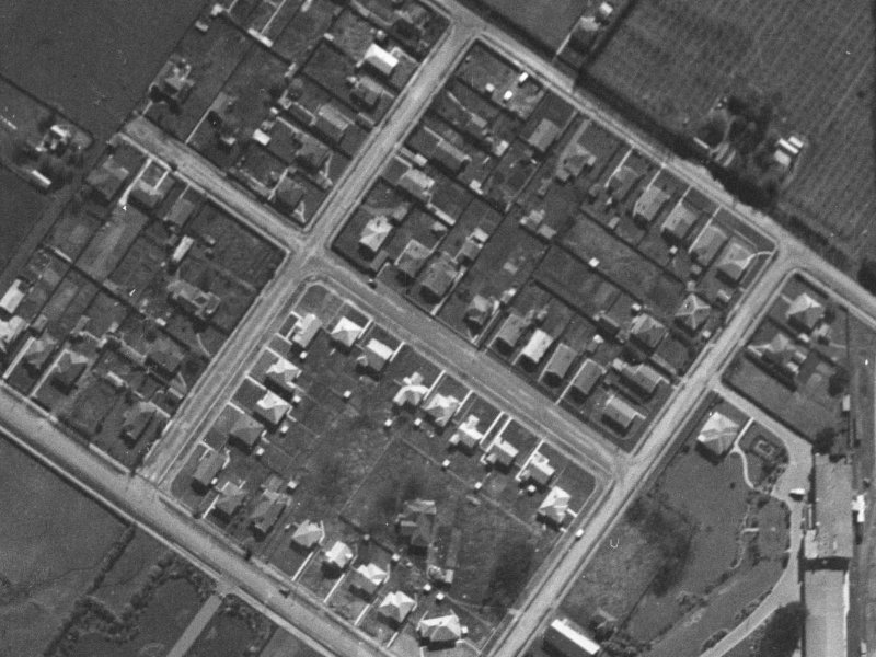11 Hoani Street from the air, 1940-1944