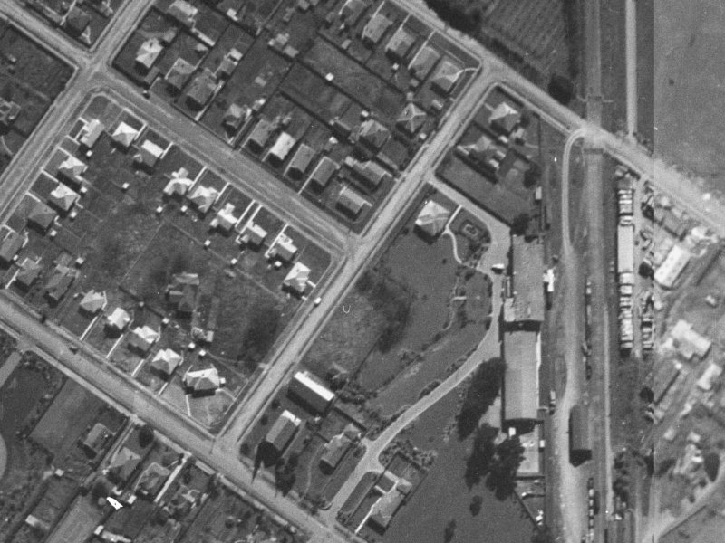 18 Chapel Street from the air, 1940-1944