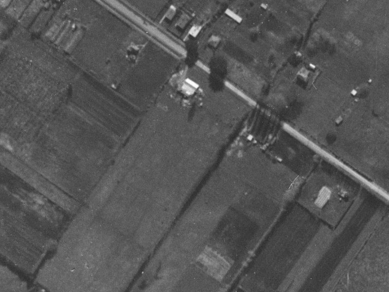 4 Roderick Alleyn Lane from the air, 1940-1944