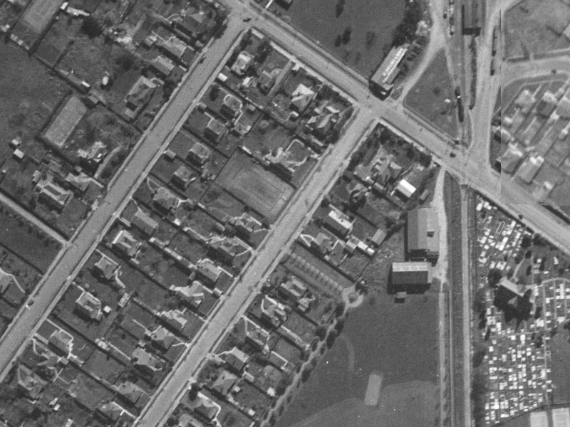 117 St James Avenue from the air, 1940-1944