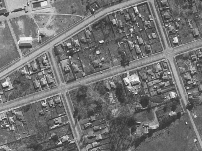 123 Bowhill Road from the air, 1940-1944