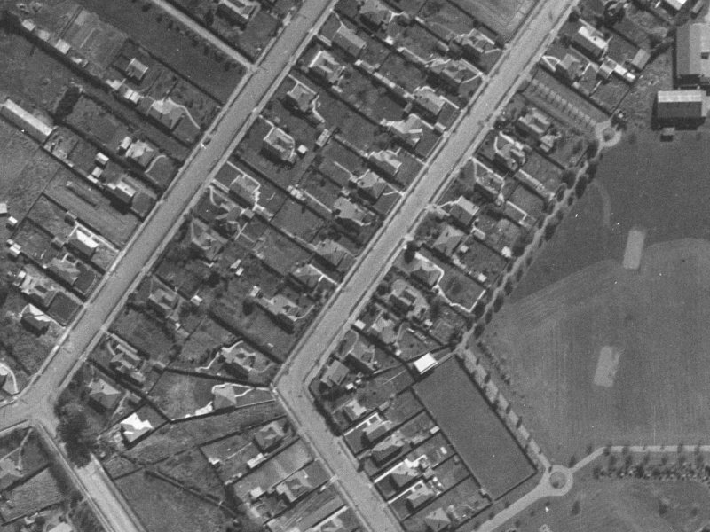 100 Saint James Avenue from the air, 1940-1944