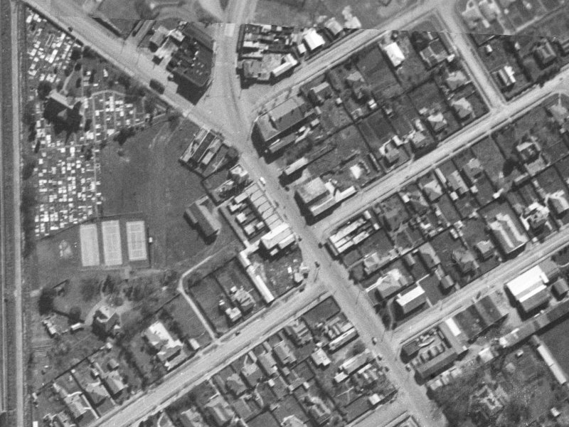 489 Papanui Road from the air, 1940-1944