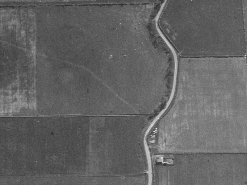 5-21 Bellbrook Crescent from the air, 1940-1944
