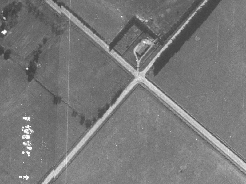 37 Roydvale Avenue from the air, 1940-1944